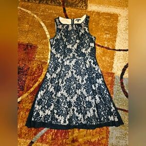 Women's Size 10 NWOT "Apt 9" Lace Floral Sheath Dress